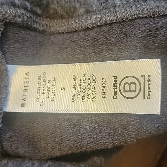 Athleta Studio to Street Splatter Sweatshirt - Small - Picture 9 of 10